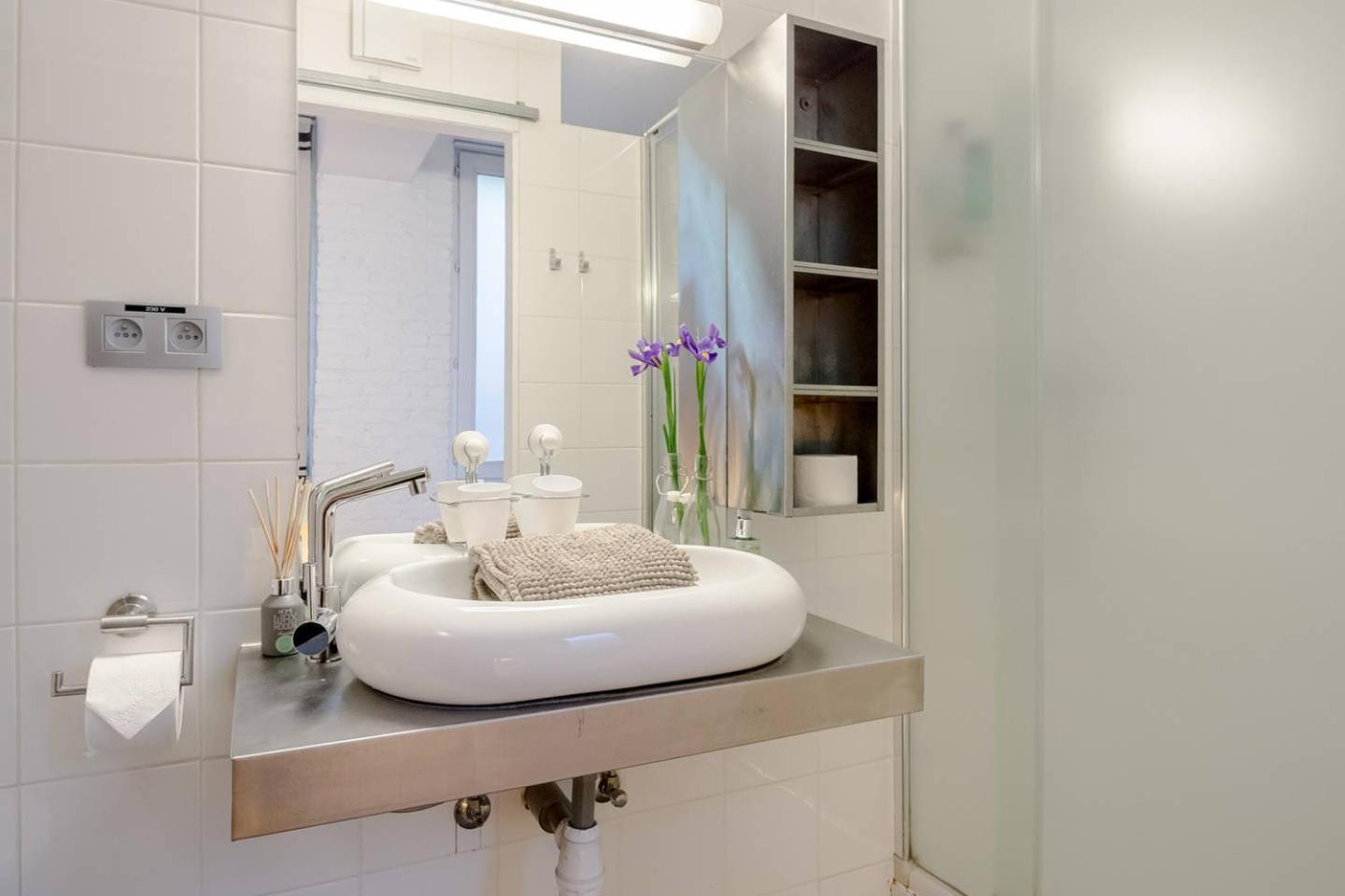 Bxlroom Guesthouse Brüksel Dış mekan fotoğraf