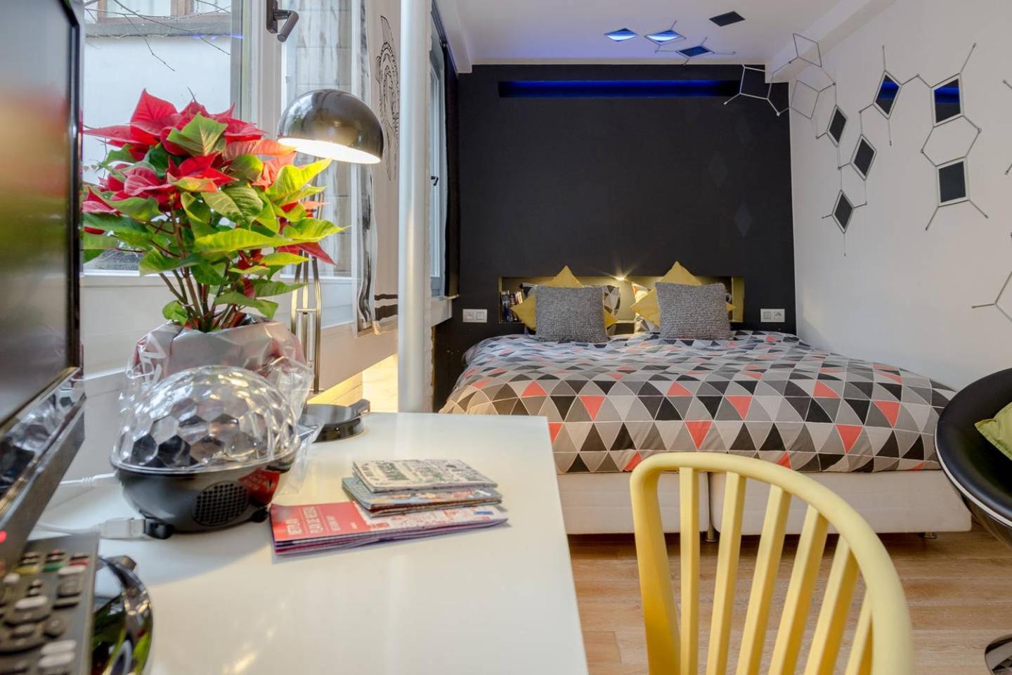 Bxlroom Guesthouse Brüksel Dış mekan fotoğraf